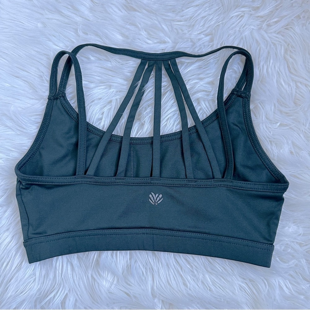 Forever 21 Women's Strappy Back Sports Bra - Dark Green Size Small / Medium